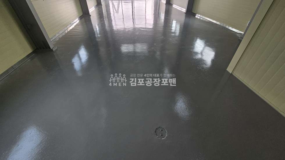경기 김포시 통진읍 2차선 대로변 가설창고 48평 있는 공장창고 (식당 소매점 전시장) 월세 매물번호 10023 사진 3