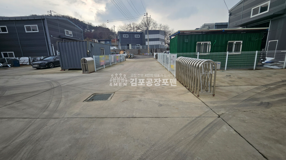 경기 김포시 대곶면 가동 대곶IC 인근 실사용 60평 네모 반듯한 공장임대 월세 매물번호 10045 사진 2