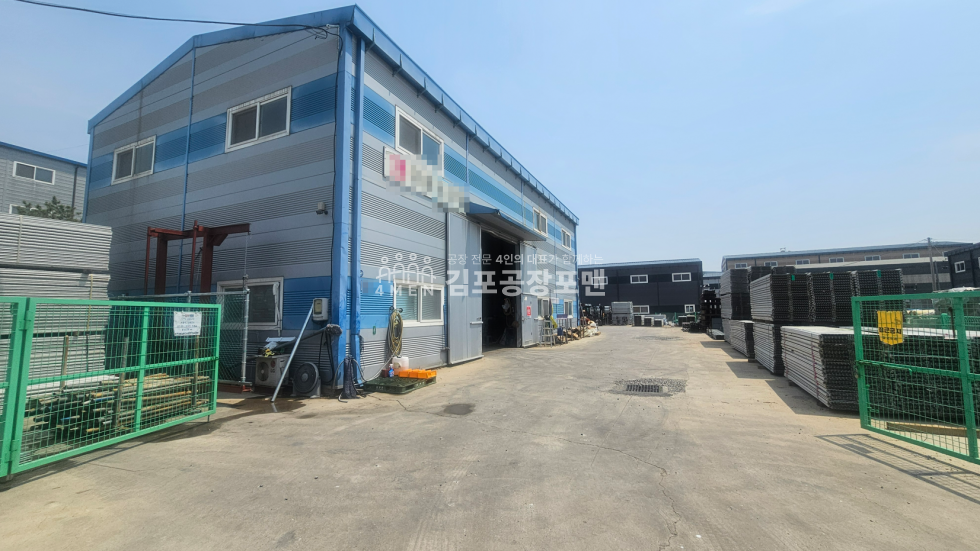 경기 김포시 하성면 마당 넓고 츄레라 가능한 도로 좋은 공장 월세 매물번호 10022 사진 1