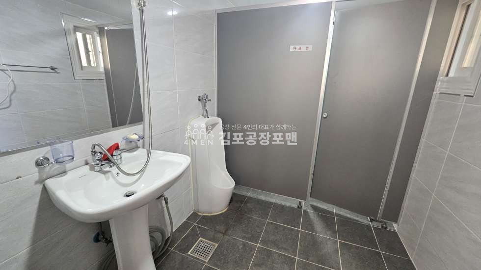 경기 김포시 대곶면 [가격인하] 사무실 호이스트 츄레라 진출입 가설천막 고전력 다 갖춘 귀한 소형공장매매 매매 매물번호 10175 사진 9